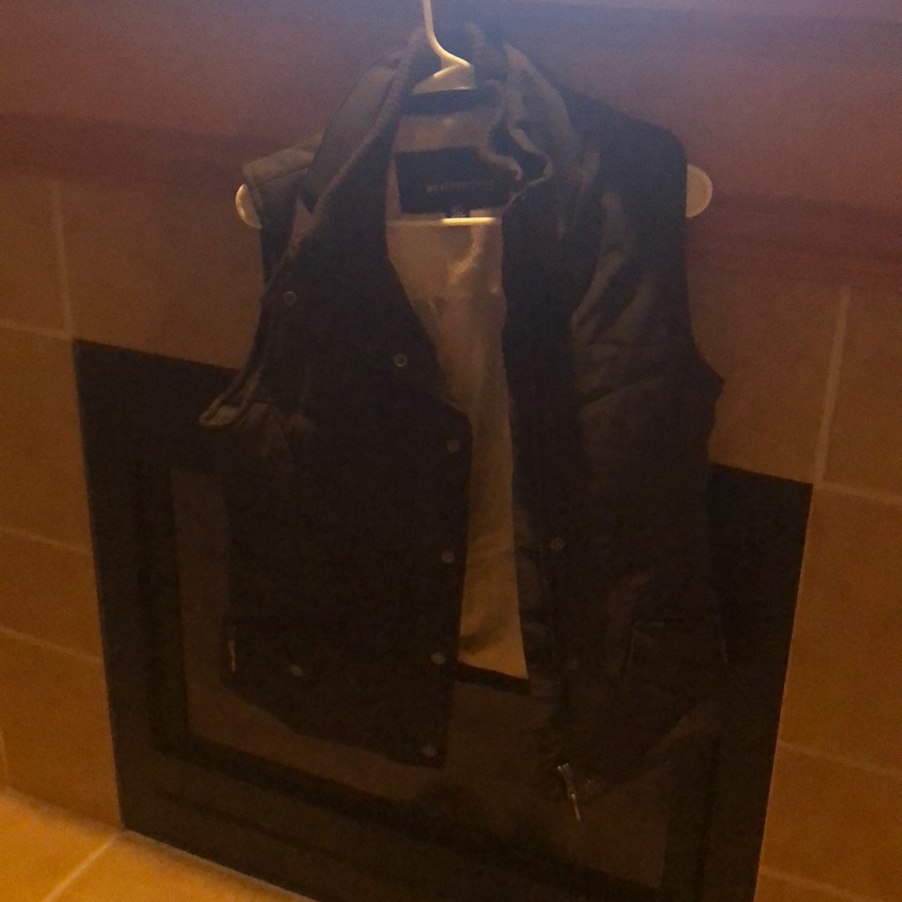 Weatherproof vest